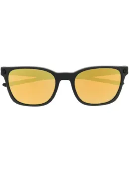 Oakley: Очки 