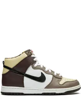 Nike: Коричневые кроссовки  Dunk High Pro SB