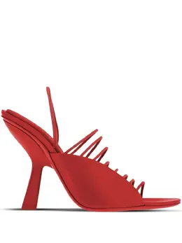 Salvatore Ferragamo: Красные сандалии 
