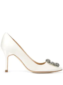Manolo Blahnik: Белые туфли  Hangisi
