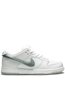 Nike: Белые кроссовки  SB Dunk Low Pro OG QS