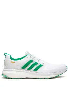 adidas: Белые кроссовки  EnergyBoost
