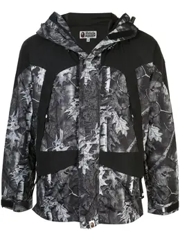A BATHING APE®: Военные куртка 