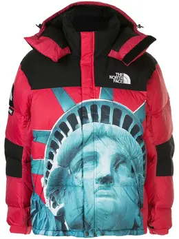 Supreme: Куртка  Baltoro с капюшоном