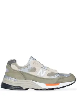New Balance: Зелёные кроссовки  992