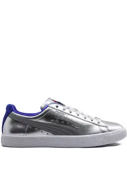 PUMA: Серебристые кроссовки  Clyde