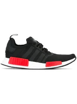 adidas: Чёрные кроссовки  NMD_R1