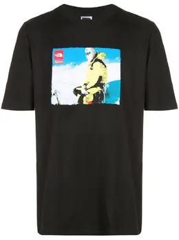 Supreme: Чёрная футболка 