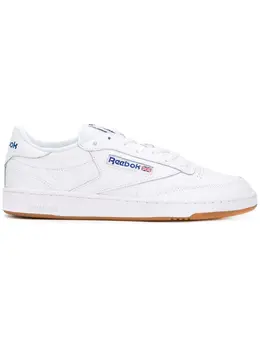 Reebok: Белые кроссовки  Club C 85