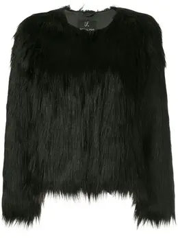 Unreal Fur: Шуба из искусственного меха 