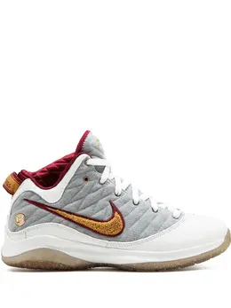 Nike: Белые кроссовки 