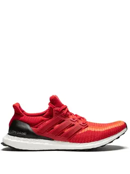 adidas: Красные кроссовки  UltraBoost M