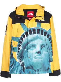 Supreme: Жёлтая куртка 