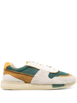 Clarks Originals: Тёмные кроссовки 