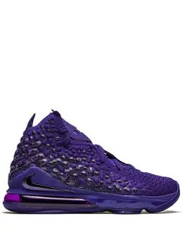Nike: Фиолетовые кроссовки  Lebron 17