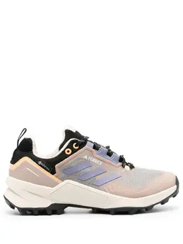 adidas: Многоцветные кроссовки  Terrex