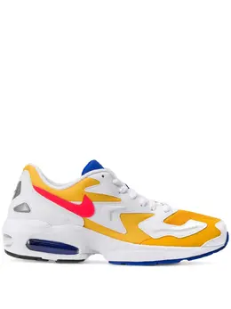 Nike: Светлые кроссовки  Air Max 2 Light