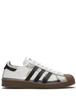 Adidas: Белые кроссовки  Superstar