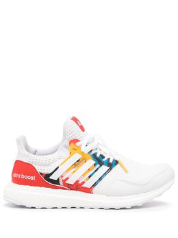 adidas: Белые кроссовки  UltraBoost DNA