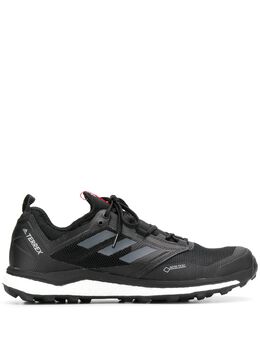 adidas: Чёрные кроссовки  Terrex