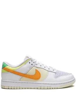 Nike: Белые кроссовки  Dunk Low