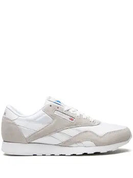 Reebok: Белые кроссовки 