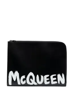 Alexander McQueen: Клатч  Graffiti с принтом