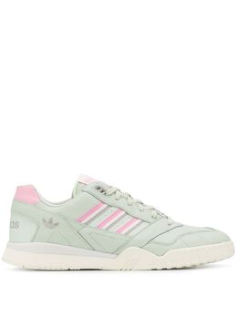 Adidas: Зелёные кроссовки  Originals