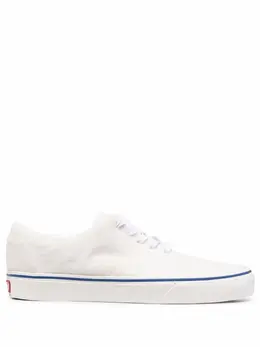 Vans: Белые кроссовки 