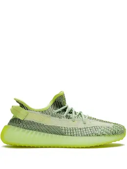 adidas YEEZY: Светлые кроссовки 