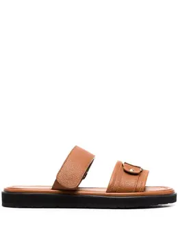 Salvatore Ferragamo: Коричневые сандалии  Vara
