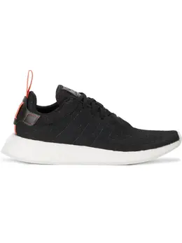 adidas: Чёрные кроссовки  NMD_R2