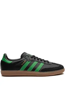 adidas: Чёрные кроссовки  Samba