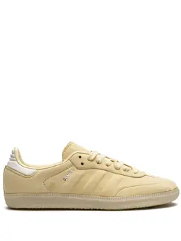 adidas: Светлые кроссовки  Samba