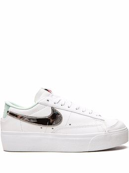 Nike: Белые кроссовки  Blazer Low