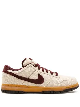 Nike: Красные кроссовки  Dunk Low Pro SB
