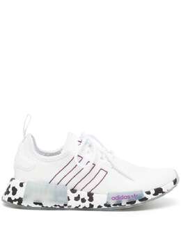 adidas: Белые кроссовки  NMD_R1