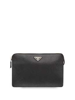 Prada: Чёрный клатч 