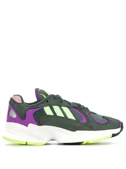 Adidas: Тёмные кроссовки  Yung-1