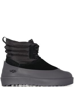 UGG: Чёрные ботинки  Classic Mini