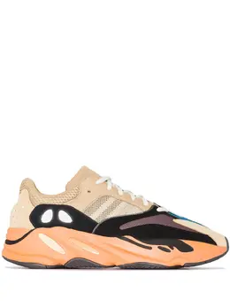 adidas YEEZY: Оранжевые кроссовки 
