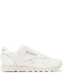 Reebok: Белые кроссовки 