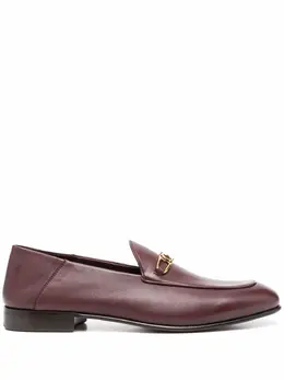 Salvatore Ferragamo: Красные туфли  Gancini