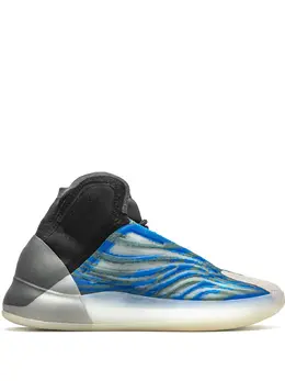 adidas YEEZY: Голубые кроссовки 