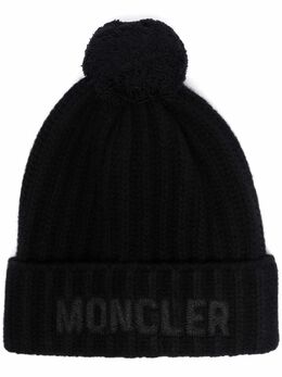 Moncler: Чёрная шапка 