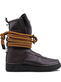 Nike: Коричневые кроссовки  SF AF1