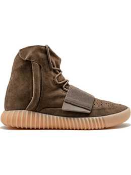 adidas YEEZY: Коричневые кроссовки 
