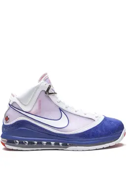 Nike: Белые кроссовки  Air Max Lebron 7