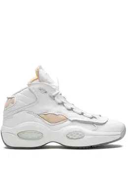 Reebok: Белые кроссовки  Question Mid
