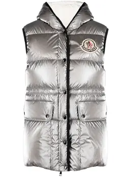 Moncler: Серебристый жилет 